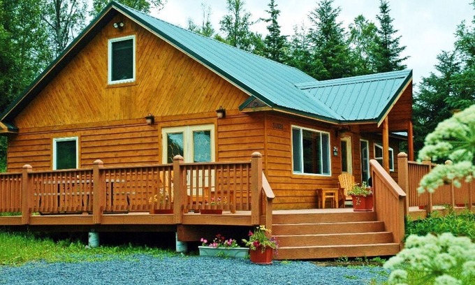 Moose Pass Cabina | Trail Lake View Luxury Cottage