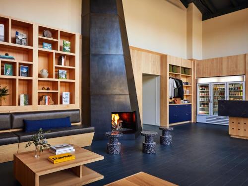 Estes Park Hotel | Trailborn Rocky Mountains Outpost