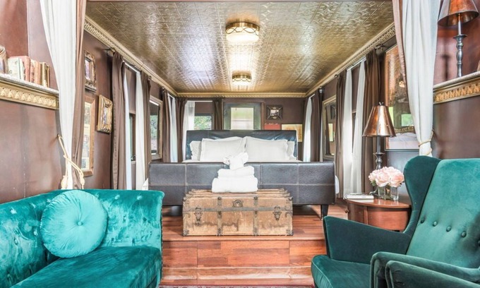 Cornell Casa | Tren Caboose Cornell cerca de Malibú