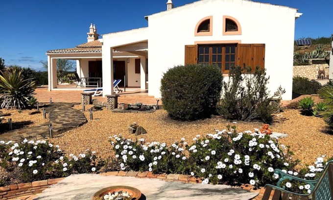 Silves Villa | Villa rural ecológica de 3 dormitorios con piscina en Portugal, Algarve, Messines