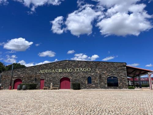 Covilha Casa | Tranca da Barriga - Casa do Vinho by Quinta De São Tiago
