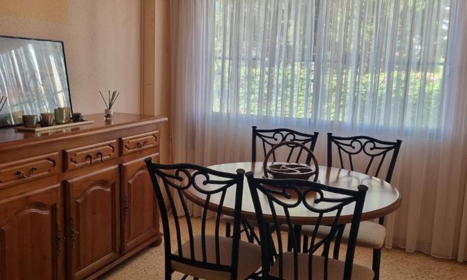 Daimuz Apartamento | Trandelu