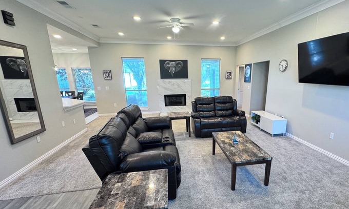 Forney Casa | Tranquil 1.5-Acre Retreat with Modern Comfort