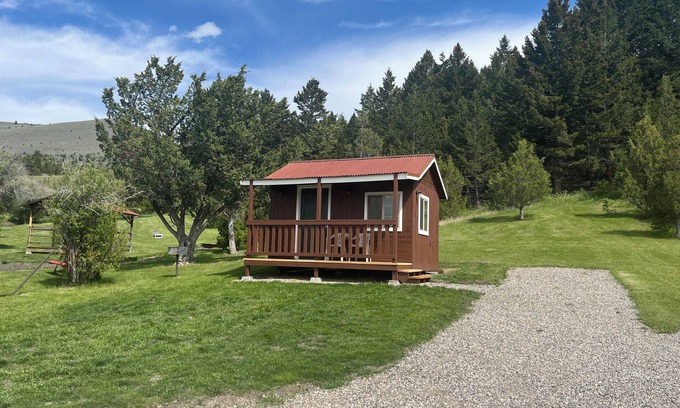 Virginia City Cabina | Tranquil 1 Room Cabin in Virginia City