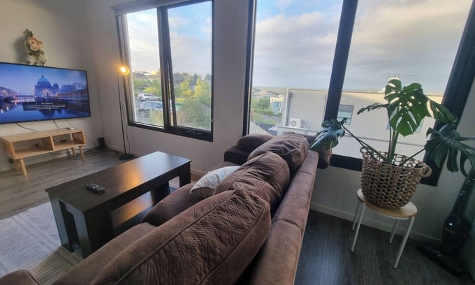 Doncaster East Apartamento | Tranquil 2-bedroom apartment in Doncaster East with AC, WiFi