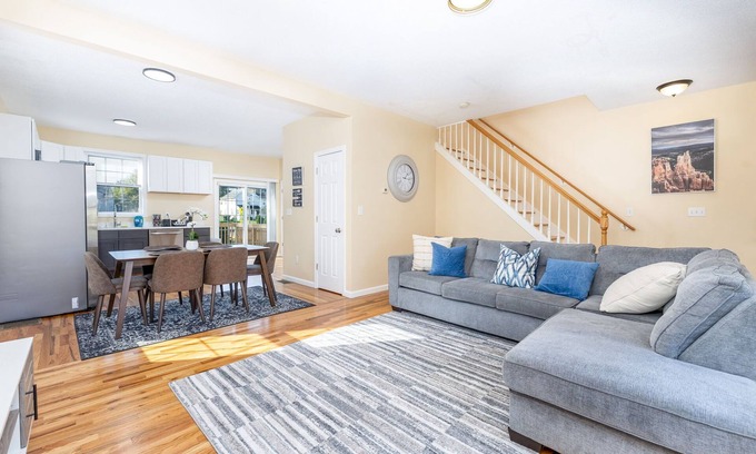 Hartford Casa | Tranquil 3-bedroom house with AC in Hartford