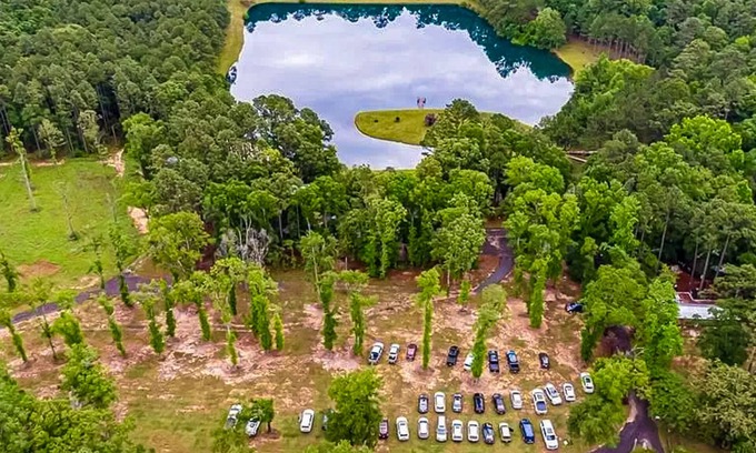 Wilmer Otro | Tranquil 30-Acre Venue with Stunning Waterfront and Versatile Event Spaces