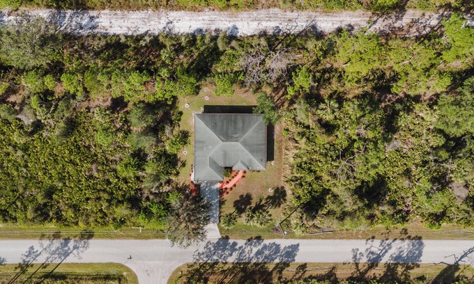 Warm Mineral Springs Casa | Tranquil 3BR/2BA Oasis - Steps from Warm Mineral Springs Park