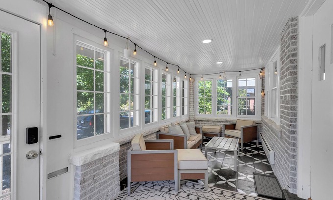 West Highland Casa | Tranquil 4-bedroom house with AC in Denver