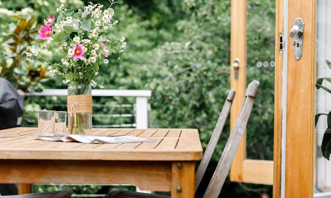 Katoomba Casa | Tranquil "Blue Cottage" close to Eco Point