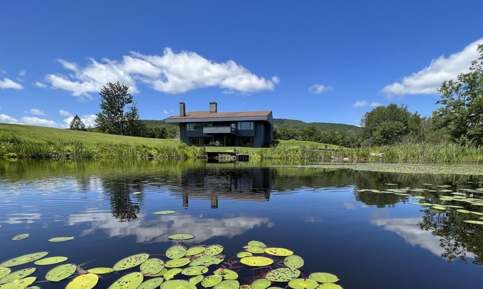 Hensonville Casa | Tranquil Catskills Hideaway: Contemporary Retreat on 39 Acres