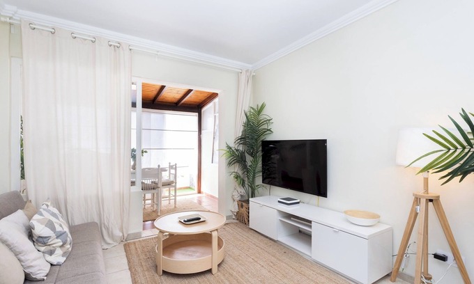 Poris de Abona Apartamento | Tranquil Coastal Escape, Porís de Abona