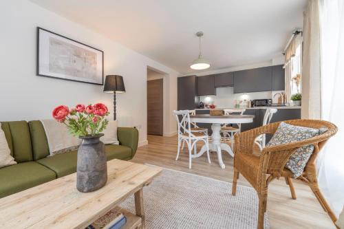 Woodchester Apartamento | Tranquil Cotswolds Retreat- Stylish 1 Bed