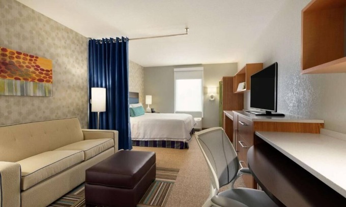 Florida City Hotel | Tranquil Getaway: 3 Units w/ Parking, Breakfast! Close to Coral Castle!