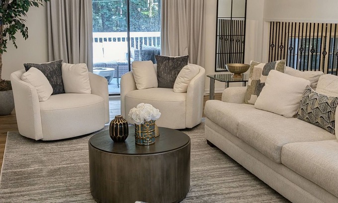 Duluth Casa | Tranquil Haven: Cozy, Modern Farmhouse in Duluth!