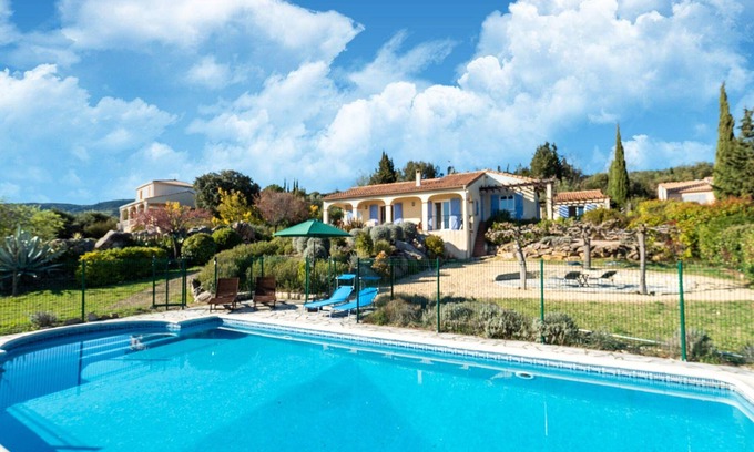 Felines-Minervois Casa | Casa de vacaciones tranquila con piscina privada