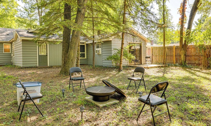 Baldwin Casa | Tranquil Home in Dtwn Baldwin: Fish, Hike & Golf!