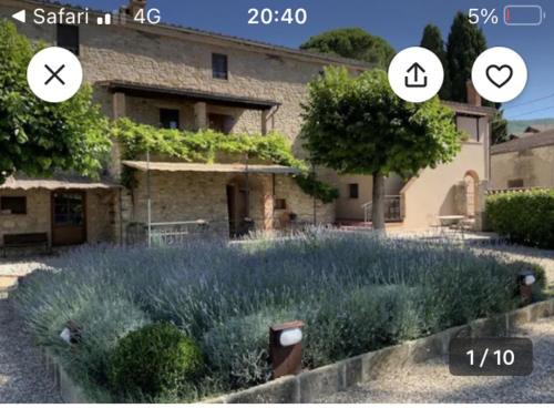 Passignano sul Trasimeno Apartamento | Tranquil location with views of Lake Trasimeno! -