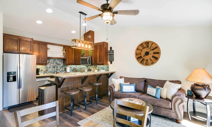 Peninsula Village Casa | Tranquil Lake Almanor Getaway w/ Grill!
