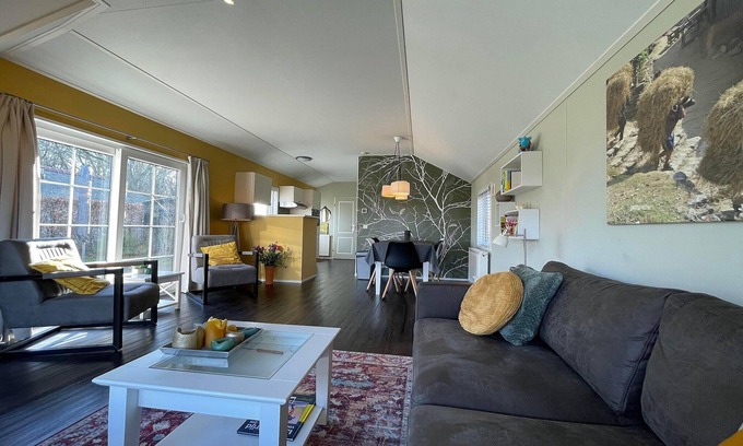Sint Nicolaasga Casa | Estancia tranquila junto al lago para 4 personas