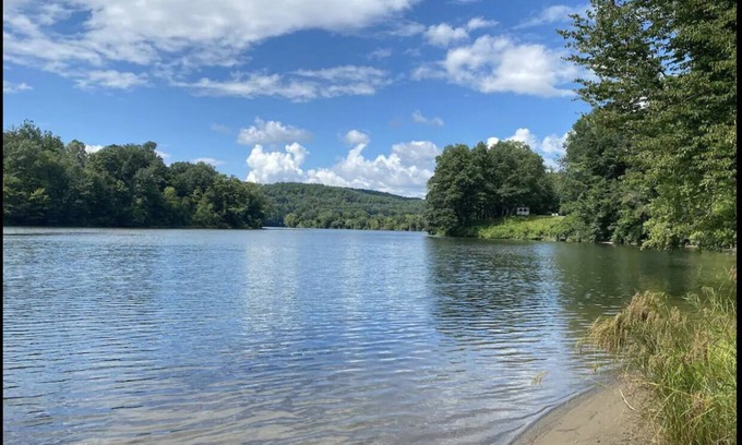 Westmoreland Cabina | Tranquil NH Cabin on Connecticut River