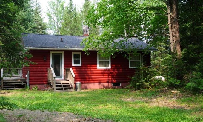 Rhinelander Cabina | Tranquil Privacy