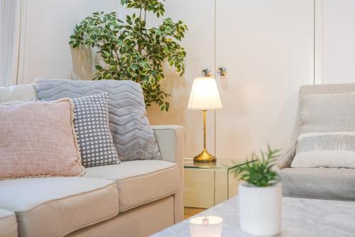 Roseville Casa | Tranquil Retreat in Roseville With Garden Oasis