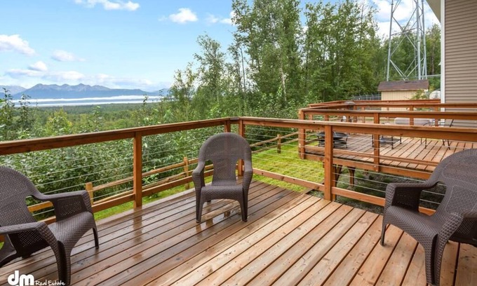 Knik-Fairview Casa | Tranquil Stay Newly Furnished!