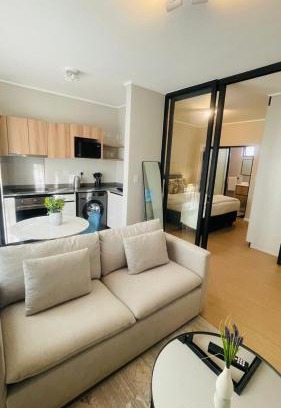 Greater Johannesburg Metropolitan Area Apartamento | Tranquil Top-Floor in Bryanston