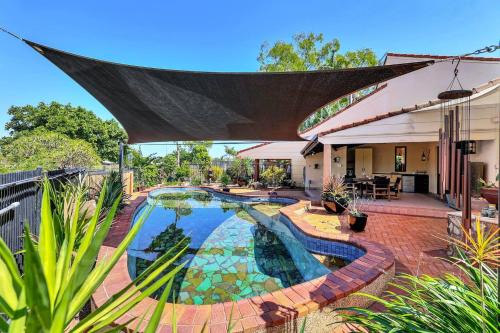 Marrara Apartamento | Tranquil Townhouse Huge Pool & Golf Course Views