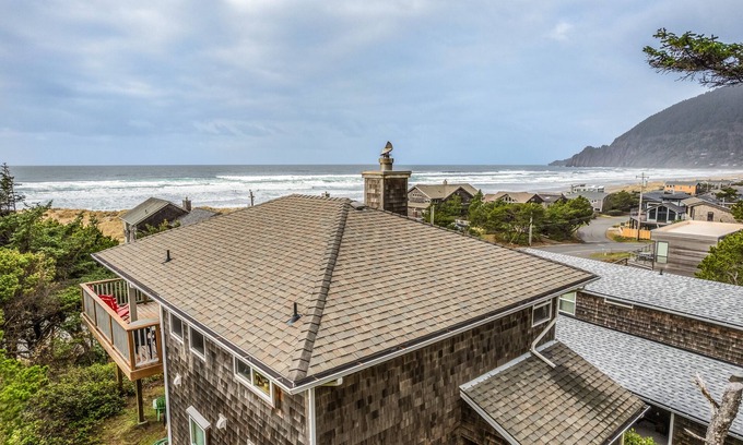Manzanita Casa | Tranquil Treasure MCA#644 Oceanview, Steps to beach, Perfect Couples getaway