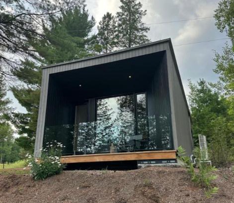 Algonquin Highlands Casa | Tranquil Waters at Dimensions - Cabin Two