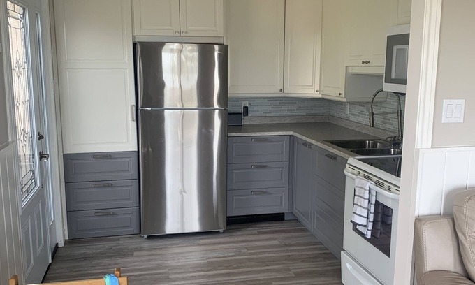 Mermaid Casa | Tranquil Waterfront Cottage Charlottetown Area