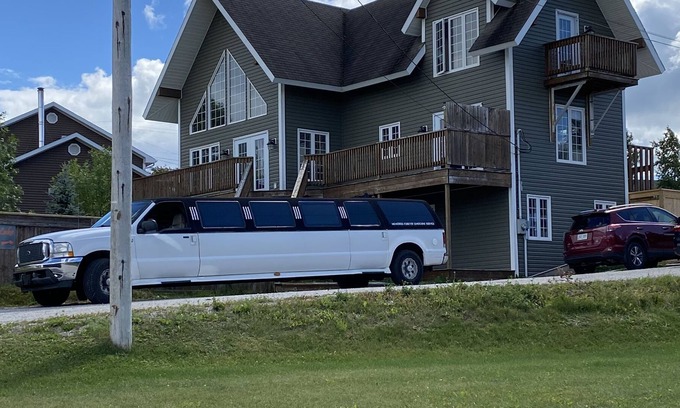 Deer Lake Casa | Tranquil Waters Inn - Fortnight Chalet