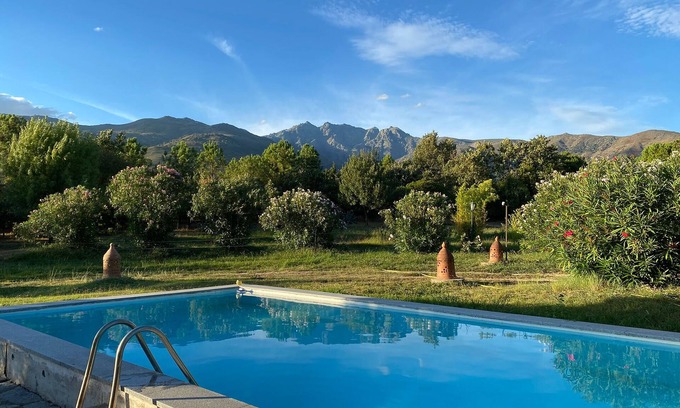 Candeleda Casa | Tranquilidad absoluta con vistas espectaculares.