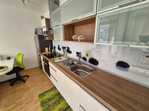 Smarje pri Jelsah Apartamento | Tranquility, cosy