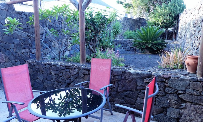 Maguez Cabaña | Tranquilidad en un entorno rural y volcanico
