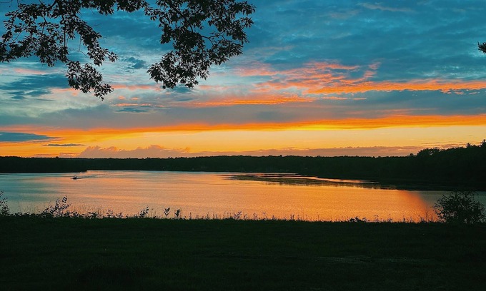 Stanwood Casa | Tranquility on Rogers Pond