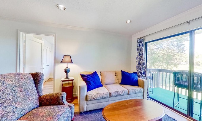Walden on Lake Conroe Apartamento | Tranquility on the Lake