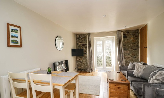 Scales Cabaña | TRANQUILLITY, family friendly, character holiday cottage in Threlkeld