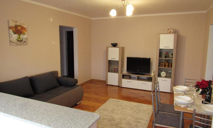 Hunedoara Apartamento | Transilvanya Apartament