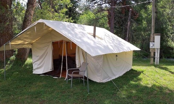 Saddlestring Casa | Creekside Trapper Wall Tent