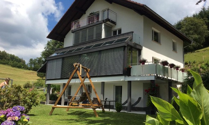 Steinen Apartamento | Traumhafte Ferienwohnung mit Pool