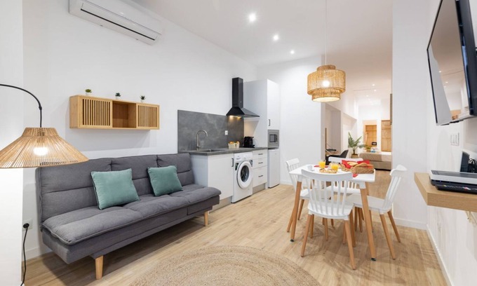 Montolivet Apartamento | Travel Habitat Ruzafa Loft 5 WIFI+AACC