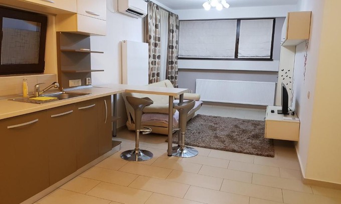 Tirgu Mures Apartamento | Travel Homzzz Central Apartment
