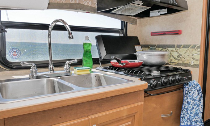 San Carlos Casa | travel in a fun way with this motorhome