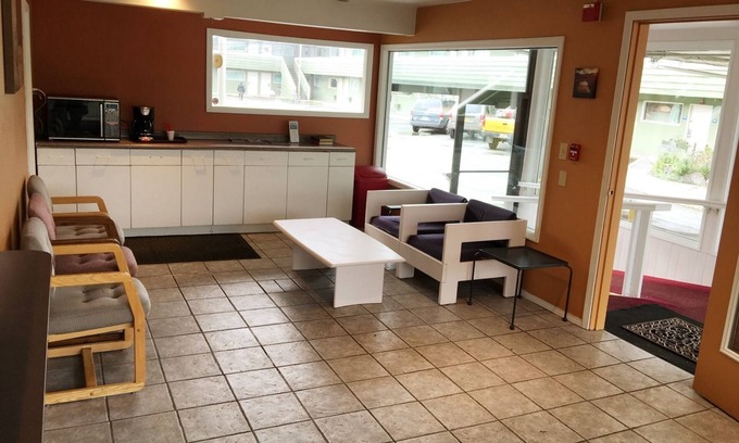 Downtown Anchorage Hotel | Travel Inn