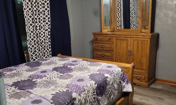 Fontanelle Casa | Travelers Guesthouse 4 bedroom, 2 bathroom