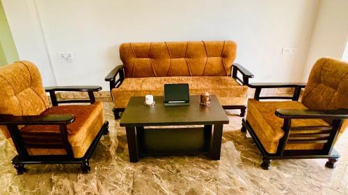 Siliguri Apartamento | Travelers Home BNB Siliguri