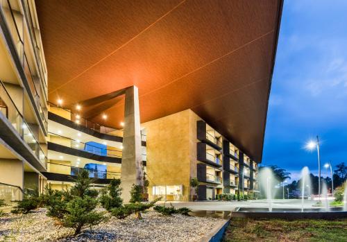 Rionegro Hotel | Travelers Rio Verde Living Suites